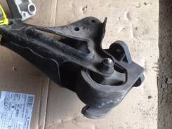 Подушка двигателя. Honda Stream, RN1 Двигатель D17A