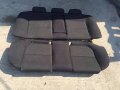 Подлокотник. Subaru Legacy, BL, BLE, BL5, BL9 Двигатели: EJ20, EJ203, EJ204, EJ20C, EJ20X, EJ20Y, EJ25, EJ253, EJ255, EJ30D, EZ30, EZ30D, EZ, 30