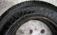 ЯШЗ Я-400. Зимние, шипованные, износ: 10%, 1 шт