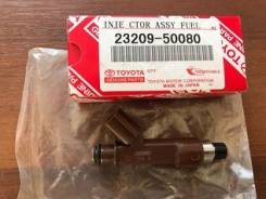 Инжектор. Toyota Land Cruiser, UZJ100, UZJ100L, UZJ100W, UZJ200, UZJ200W Toyota Sequoia, UCK35, UCK45, UCK60, UCK60L, UCK65, UCK65L Toyota Tundra, UCK...