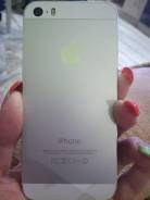 Apple iPhone 5s 32Gb. Б/у