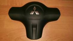 Крышка подушки безопасности. Mitsubishi Colt