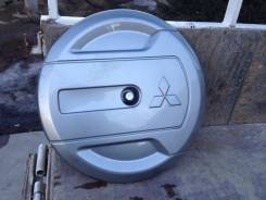 Колпак запасного колеса. Mitsubishi Pajero iO Mitsubishi Pajero
