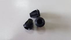 7703081212 Фиксатор эмблемы Renault. Renault: Laguna, Twingo, Espace, Clio, Fluence, Wind, Logan, Kangoo Двигатели: L7X, F9Q, Z7X, F4R, N7Q, G8T, F3R...