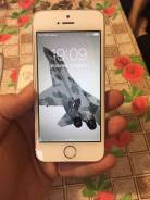 Apple iPhone 5s 32Gb. Б/у