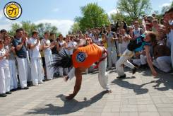 Капоэйра(Capoeira Rabo de Arraia)