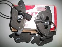 Колодка тормозная. Volkswagen Passat, A32, A33 Volkswagen Passat CC, 357 Volkswagen Sharan, 7N1 Volkswagen Tiguan, 5N1, 5N2 Audi S Audi Q3, 8UB, 8UG Д...