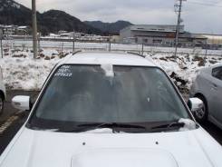Держатель щетки стеклоочистителя. Subaru Forester, SG, SG5, SG9
