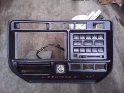Консоль панели приборов. Toyota Land Cruiser, FJ80, FJ80G, FZJ80, FZJ80G, FZJ80J, HDJ80, HZJ80, J80