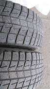 Bridgestone Blizzak Revo1. Зимние, без шипов, износ: 50%, 2 шт