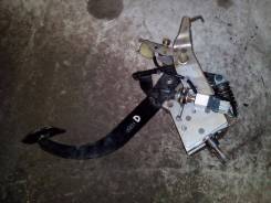 Педаль сцепления. Subaru Legacy, BH5, BHE, BE5, BEE, BH9, BE9
