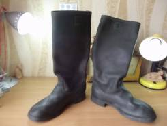 Сапоги. 43