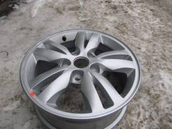 Hyundai. x16, 5x114.30, ET45, ЦО 67,1 мм.