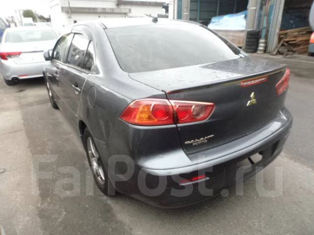 Mitsubishi Lancer ����