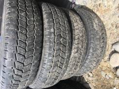 Michelin. Зимние, шипованные, износ: 30%, 4 шт