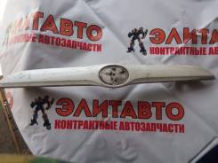 Накладка крышки багажника. Toyota Mark II, JZX115, GX110, GX115, JZX110