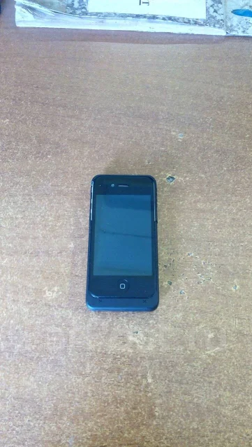 Apple iPhone 4s. �/� ����