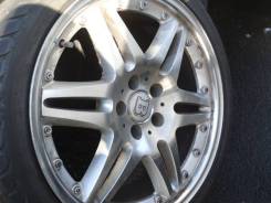 Brabus 245/35/19 8,5 J +35 275/30/19 9,5 J +35 с отличным летом. 8.5/9.5x19 5x114.30 ET35/35 ЦО 73,1 мм.