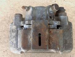 Суппорт тормозной. Toyota RAV4, ZCA25, ACA28, ZCA26, ACA26, CLA21, CLA20, ACA21W, ACA20, ACA23, ACA21, ACA22 Двигатели: 1CDFTV, 2AZFE, 1AZFSE, 1AZFE...