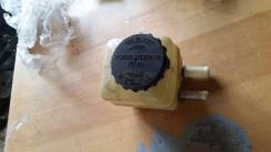 Бачок гидроусилителя руля. Lexus RX300, MCU10, MCU15 Toyota Harrier, MCU15W, MCU10W, MCU10, ACU15, SXU10W, MCU15, ACU10W, SXU15, SXU15W, SXU10, ACU15W...