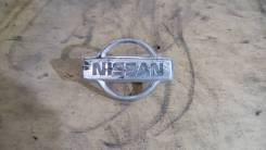 Эмблема решетки. Nissan Sunny