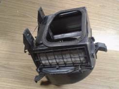 Корпус моторчика печки. Mitsubishi Carisma, DA6A, DA1A, DA2A