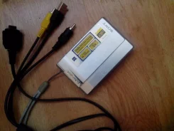 Sony Cyber-shot DSC-T100. 8 - 8.9 ��, ���: 5� ����