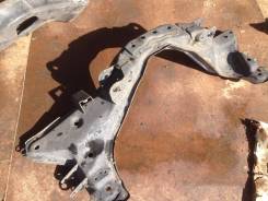 Балка поперечная. Honda Stream, RN1 Двигатель D17A