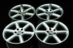Nissan. 8.0x18, 5x114.30, ET30