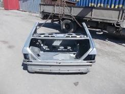 Задняя часть автомобиля. Mercedes-Benz