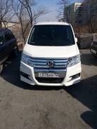 Honda Stepwgn. автомат, 4wd, 2.0 (150 л.с.), бензин, 88 000 тыс. км
