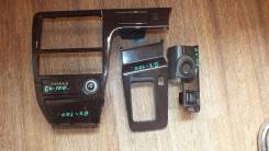 Консоль центральная. Toyota Cresta, JZX100, GX100, GX105 Toyota Mark II, GX105, JZX100, GX100 Toyota Chaser, GX100, JZX100, GX105 Двигатели: 1GFE, 1JZ...