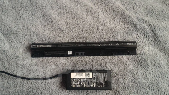 Dell Inspiron. 15.6", 1,7����, ��� 8 ��, ���� 500���, WiFi: 1, Bluetooth: 1, ����������� �� 6��. ����