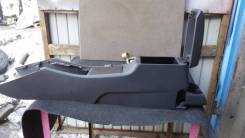Подлокотник. Toyota Allion, ZZT245, ZZT240, NZT240, AZT240 Toyota Premio, ZZT240, AZT240, NZT240, ZZT245 Toyota Scion Двигатели: 1NZFE, 1AZFSE, 1ZZFE