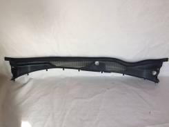 Решетка под дворники. Toyota Cresta, JZX105, GX105, JZX100, JZX101, GX100, LX100 Toyota Mark II, JZX105, GX105, JZX100, GX100, JZX101, LX100 Toyota Ch...