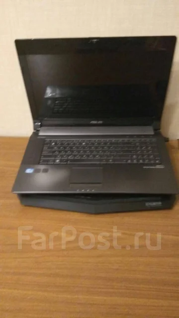 Asus N73SV. 17.3", ��� 6 ��, ���� 1 000���, WiFi: 1, Bluetooth: 1, ����������� �� 2��. ����