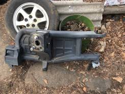 Крепление запасного колеса. Mitsubishi RVR, N74WG, N74W, N73W, N73WG, N71W