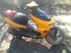 Aprilia SR Motard 125. 125����. ��., ��������, ��� ���, � �������� ����