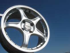 Advan Racing RCIII. 7.0x17, 4x114.30, ET45