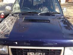 Капот. Isuzu Bighorn