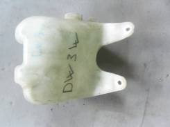 Бачок стеклоомывателя. Mazda Revue, DB3PA, DB5PA Mazda Demio, DW3W, DW5W