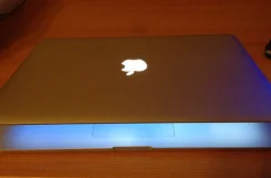 Apple MacBook Pro ����