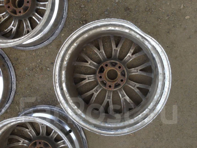 Bolzanos. 8.0x18", 5x114.3, ET35 ����