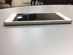Sony Xperia M4 Aqua. �/�