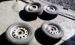 Bridgestone Ice Cruiser 5000. Зимние, шипованные, 2014 год, износ: 30%, 4 шт