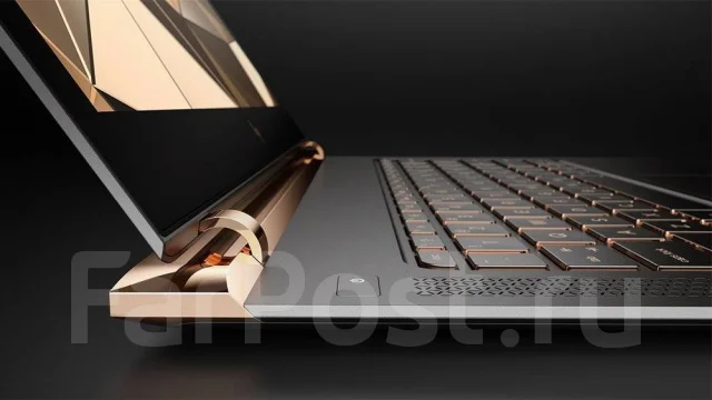 HP Spectre 13. 13.3", 3 100����, ���� 960���, WiFi: 1, Bluetooth: 1, ����������� �� 11��. ����