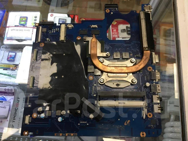 Samsung 300E5C. WiFi: 1, Bluetooth: 1 ����