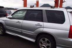 Кронштейн двери багажника. Subaru Forester, SG5