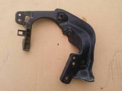 Крепление противотуманной фары. Toyota Kluger V, ASU50, GSU50, GSU55 Toyota Highlander, ASU50, ASU50L, GSU50, GSU55, GSU55L, GVU58 Двигатели: 1ARFE, 2...