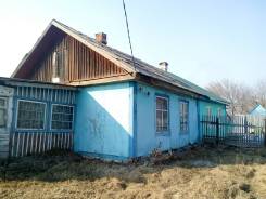 Продам дом. Приморский край Спасский район с. Александровка ул. Партизанская №5 кв 1, р-н село Александровка, площадь дома 39 кв. м., электричество 30...